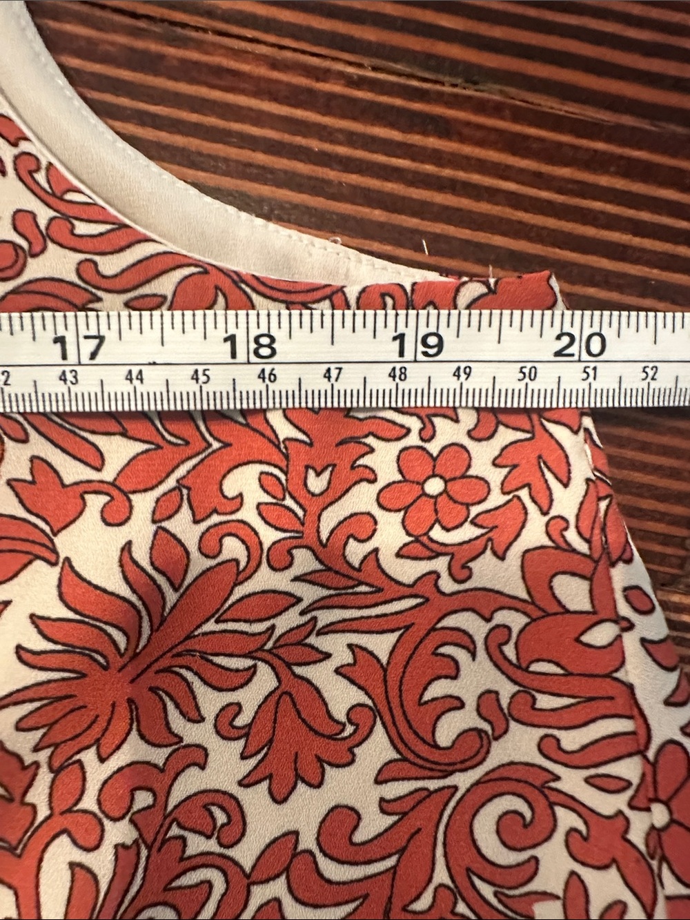 LOFT Outlet Coral Terracotta Red Scrollwork Floral Sleeveless Blouse Layered M - Picture 8 of 9